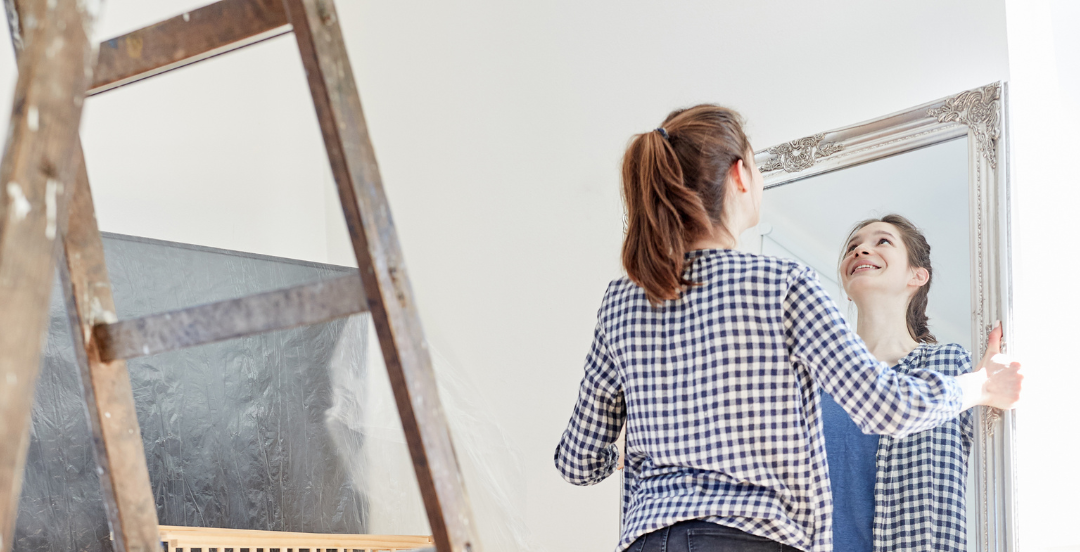 Frame Center’s Mirror Hanging Guide: Simple Steps for a Secure Display